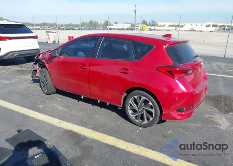 2018 Toyota Corolla Im from USA, damaged, VIN JTNKARJE7JJ558701
